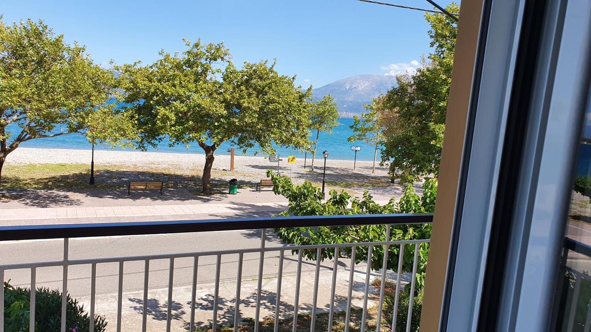 Nafpaktos Beach House Exterior foto