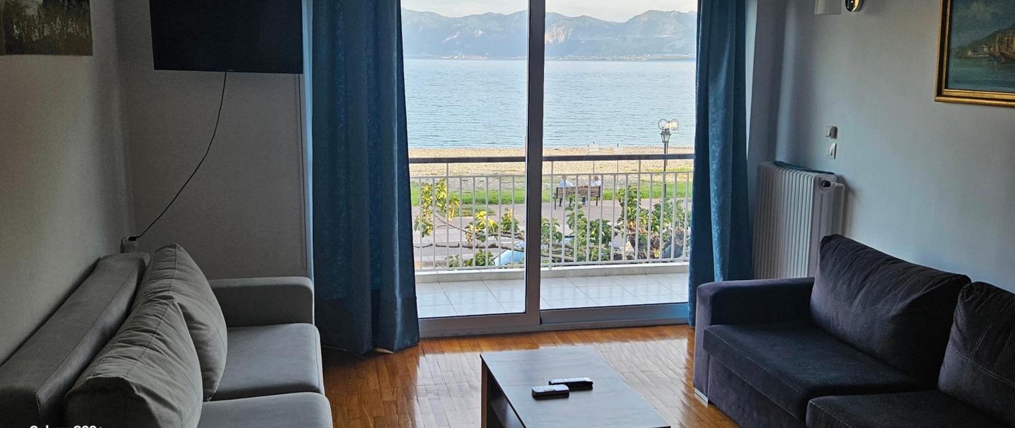 Nafpaktos Beach House Exterior foto